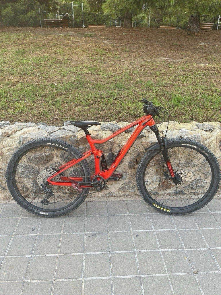 Used Scott Spark 960 2021 2021 Mountainbike, Rot, 29 — image 1 of 5