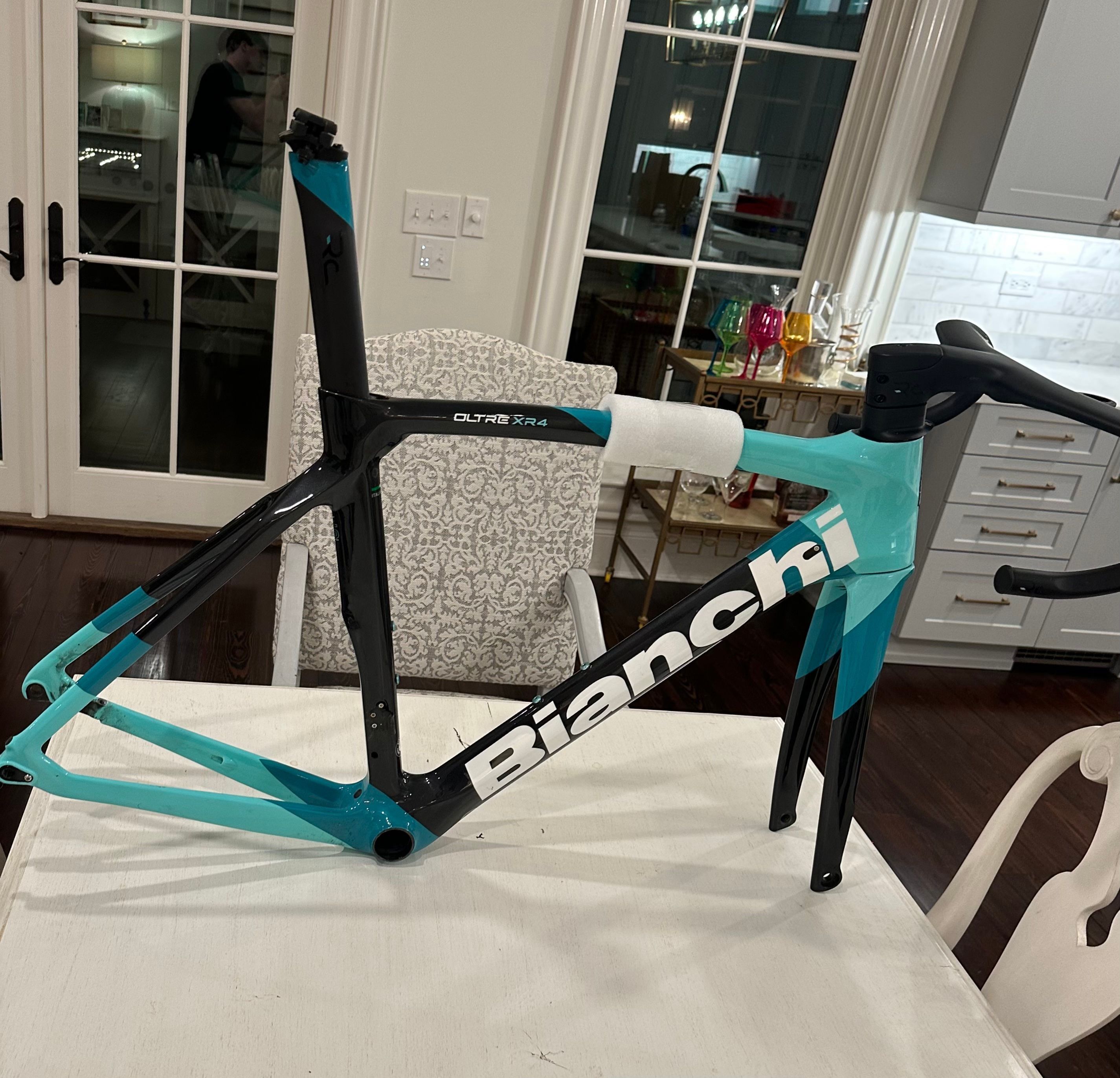 Bianchi Oltre XR4 used in 55 cm buycycle UK