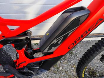 Used Orbea ORBEA Wild FS H30 Ebike double battery 1125 Wh 2022 Mountainbike, Red — image 3 of 16