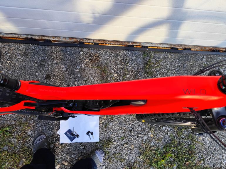 Used Orbea ORBEA Wild FS H30 Ebike double battery 1125 Wh 2022 Mountainbike, Red — image 15 of 16