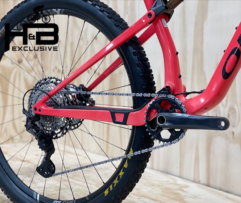Orbea Oiz M10 TR Carbon Shimano XT 2021 Mountainbike d'occasion — image 2 sur 17