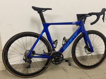 Used Giant Propel Advanced 2 Disc 2020 Road & Gravel, shop.filter.color.1 — image 1 of 10