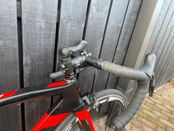 Used Wilier Cento1Air 2018 Road & Gravel, Black — image 7 of 9