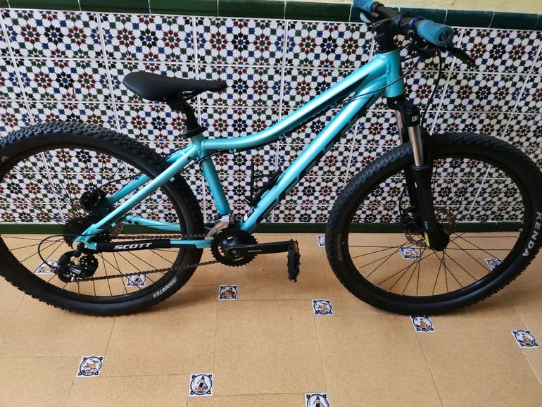 Used Scott Contessa 26 disc 2019 Mountainbike, Blue — image 1 of 6