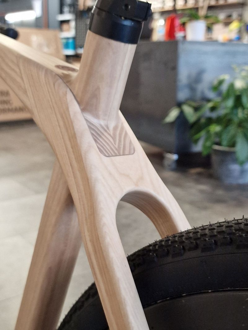 Used Ornus Custom_Model_Ornus 2024 Road & Gravel, Black — image 8 of 8