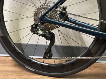 Specialized Roubaix SL8 Comp 2024 2024 Road & Gravel d'occasion — image 4 sur 7