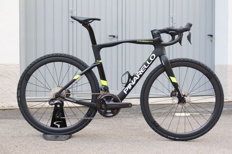 Used Pinarello Crossista F9 2023 2023 Road & Gravel, Black — image 1 of 5
