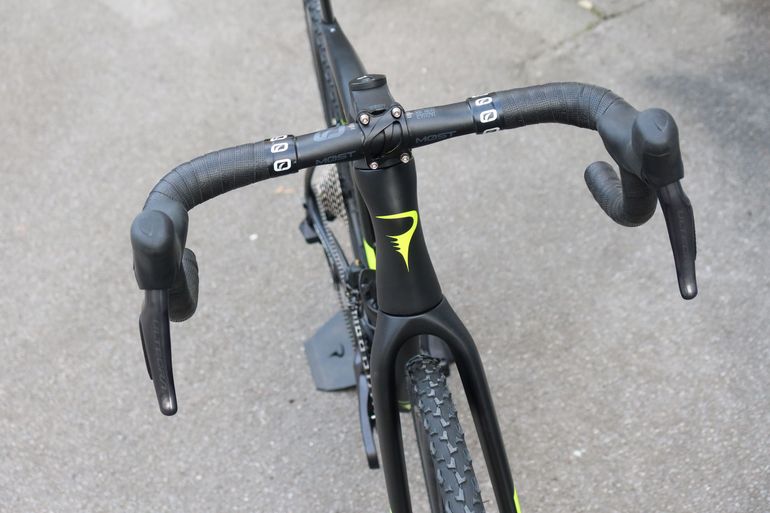 Used Pinarello Crossista F9 2023 2023 Road & Gravel, Black — image 4 of 5