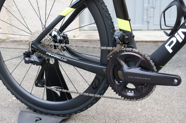 Used Pinarello Crossista F9 2023 2023 Road & Gravel, Black — image 2 of 5
