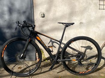 Used Giant ToughRoad SLR GX 2 2019 2019 Road & Gravel, Black — image 4 of 6