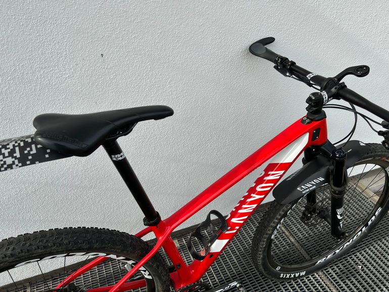 Used Canyon Exceed CF SL 8.0 2020 Mountainbike, Red — image 5 of 7