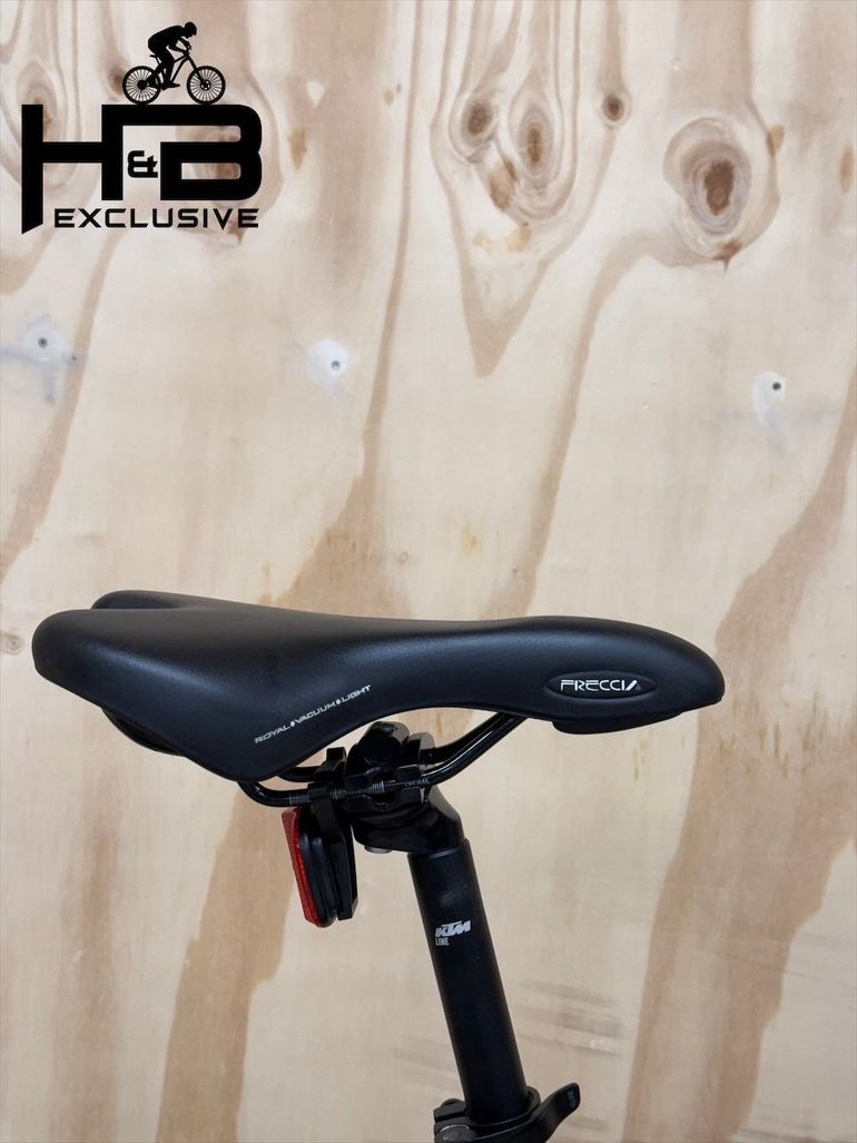 Used KTM Veneto Light Disc Shimano XT 2022 Mountainbike, Black — image 9 of 13