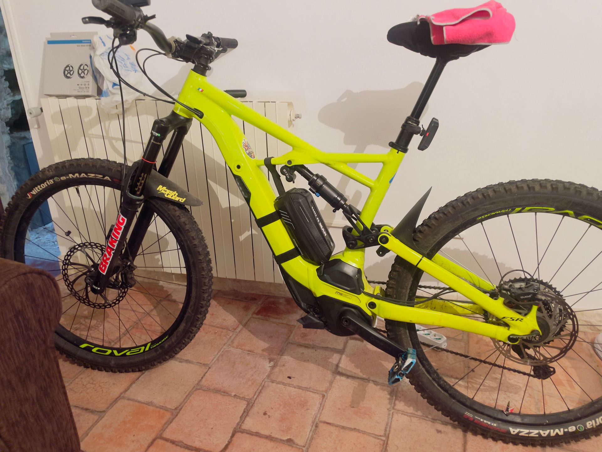 Specialized turbo levo kenevo 2019 online