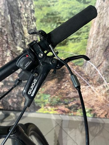 Used Specialized Stumpjumper FSR Comp Carbon 650b 2016 2016 Mountainbike — image 8 of 12