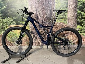Used Specialized Stumpjumper FSR Comp Carbon 650b 2016 2016 Mountainbike — image 11 of 12