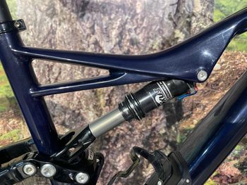 Used Specialized Stumpjumper FSR Comp Carbon 650b 2016 2016 Mountainbike — image 5 of 12