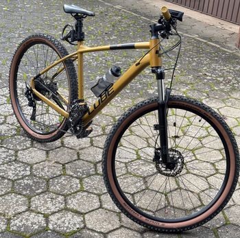 Used CUBE AIM, EX 2023 2023 Mountainbike — image 1 of 5