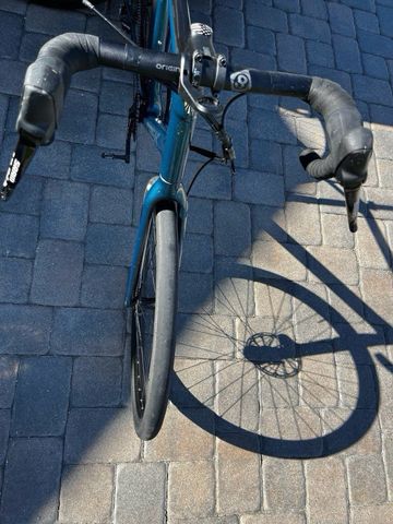 Used Trek FX4 Carbon 2020 Road & Gravel, Green — image 3 of 14