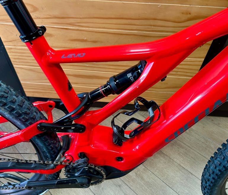 Specialized Turbo Levo Comp used in L buycycle