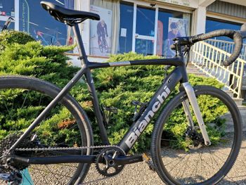 Used Bianchi e-Impulso Gravel - GRX 600 2022 2022 Road & Gravel — image 5 of 7