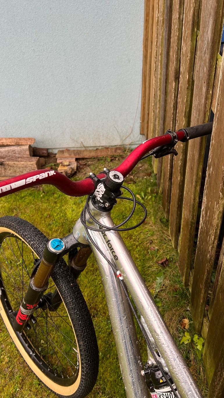 Used Propain TRICKSHOT AL 2019 Mountainbike, Light Gray — image 4 of 5
