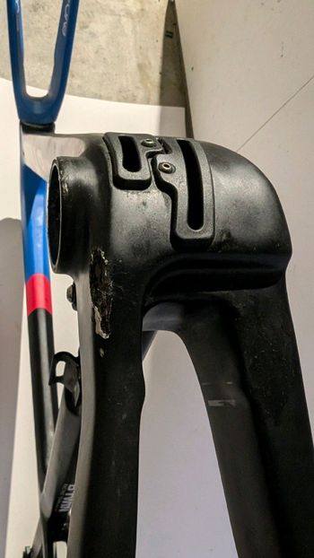 Used B’TWIN ULTRA 920 CF Frameset 2019 Road & Gravel, Black — image 5 of 6
