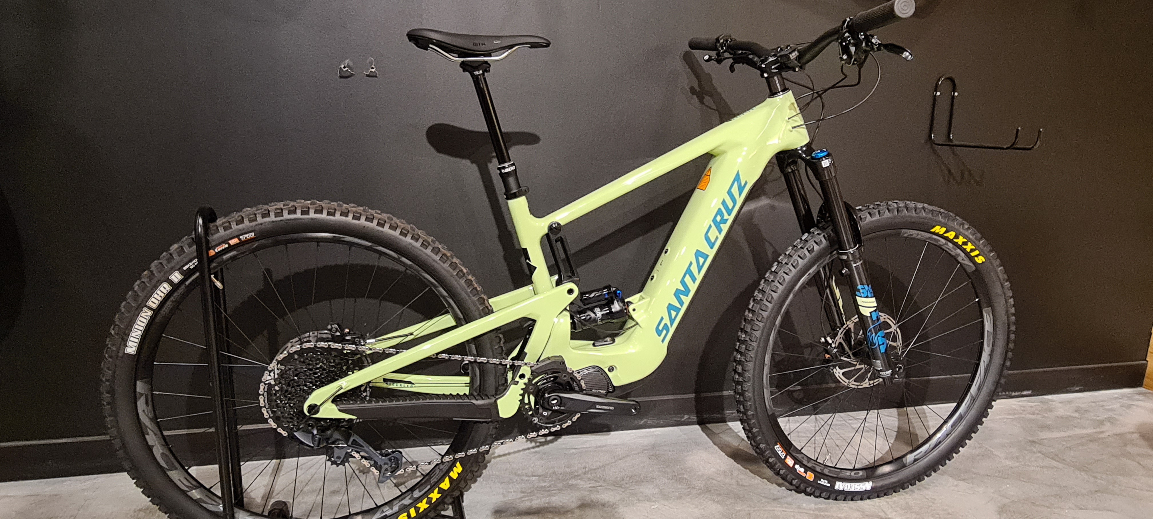 Santa Cruz Heckler S Carbon CC MX used in M buycycle