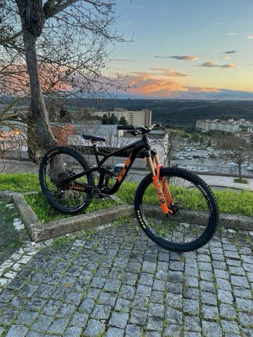 Used GT Force 29 Expert 2020 2020 Mountainbike, Blue, 29 — image 1 of 6