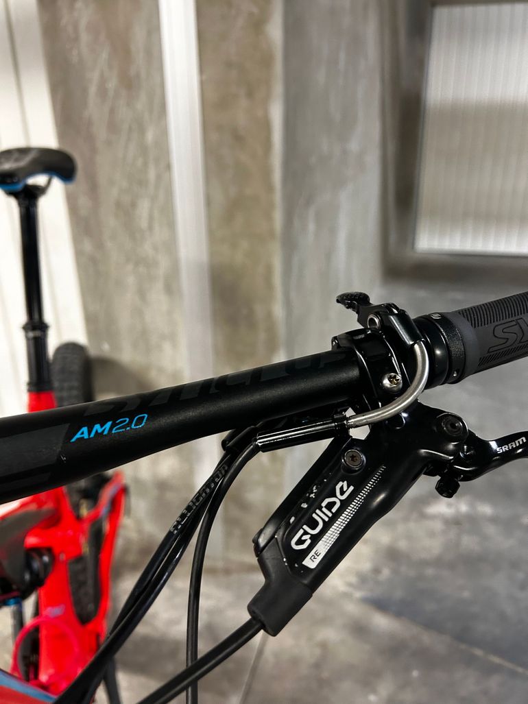 Used Scott Genius LT 710 Plus 2017 2017 Mountainbike, Red, 27.5 — image 5 of 18