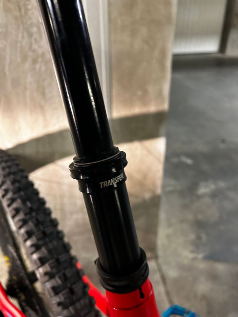 Used Scott Genius LT 710 Plus 2017 2017 Mountainbike, Red, 27.5 — image 15 of 18