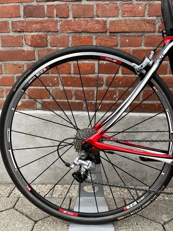 Used Cannondale Synapse 2012 Road & Gravel, Rot — image 11 of 13