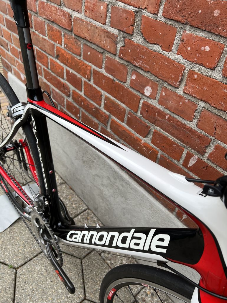 Used Cannondale Synapse 2012 Road & Gravel, Rot — image 13 of 13