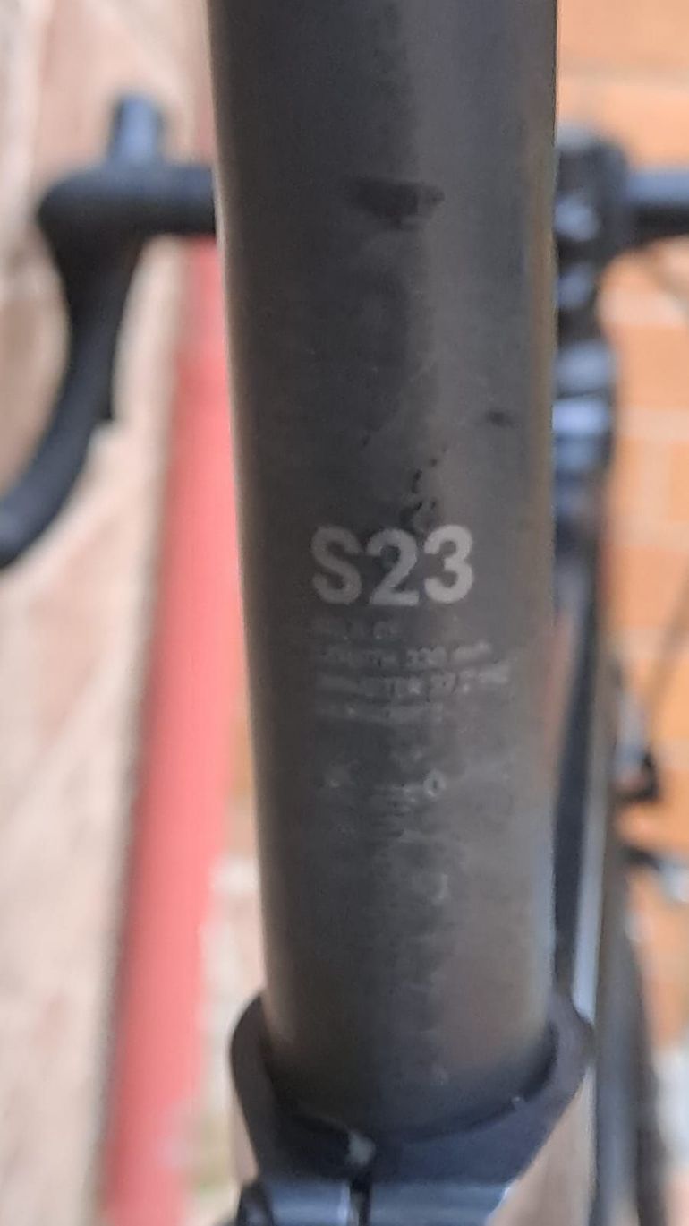 Used Canyon Endurace CF 7.0 2017 Road & Gravel, Black — image 18 of 20