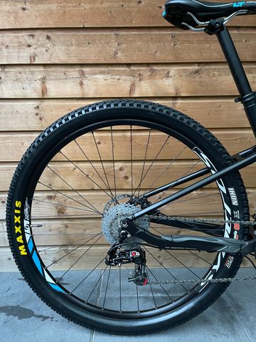 Gebrauchtes Scott Spark 930 Carbon, Sram XO, Fox, Grösse M 2018 Mountainbike, Schwarz — Bild 6 von 21