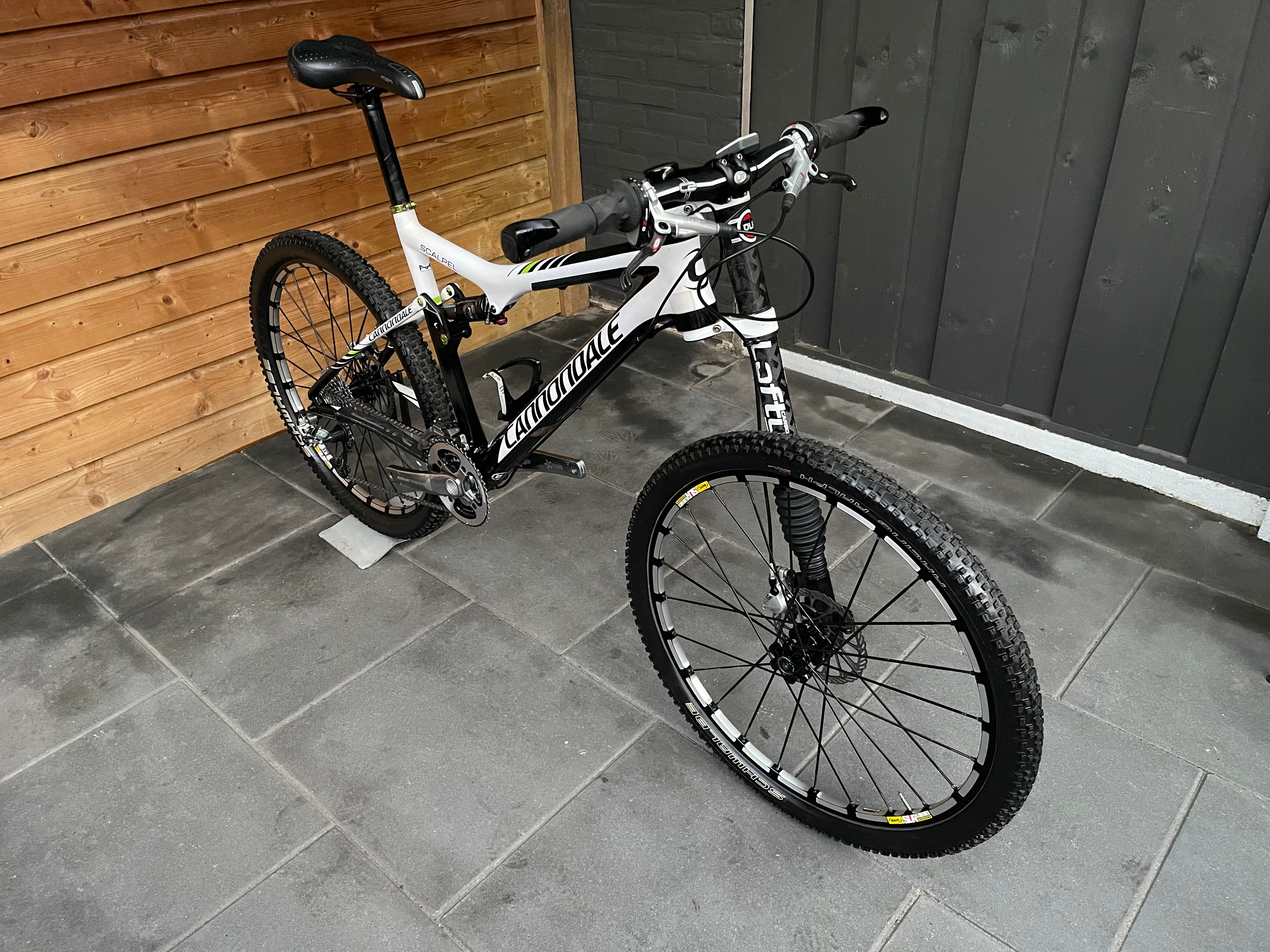 Cannondale Cannondale Scalpel Si 26 Voll Carbon, Sram XO, Lefty DLR, 26  Zoll used in L | buycycle