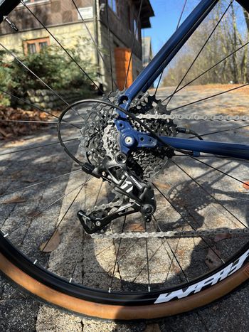 Used Ribble CGR 725 Gravel 2021 Road & Gravel, shop.filter.color.1 — image 2 of 6