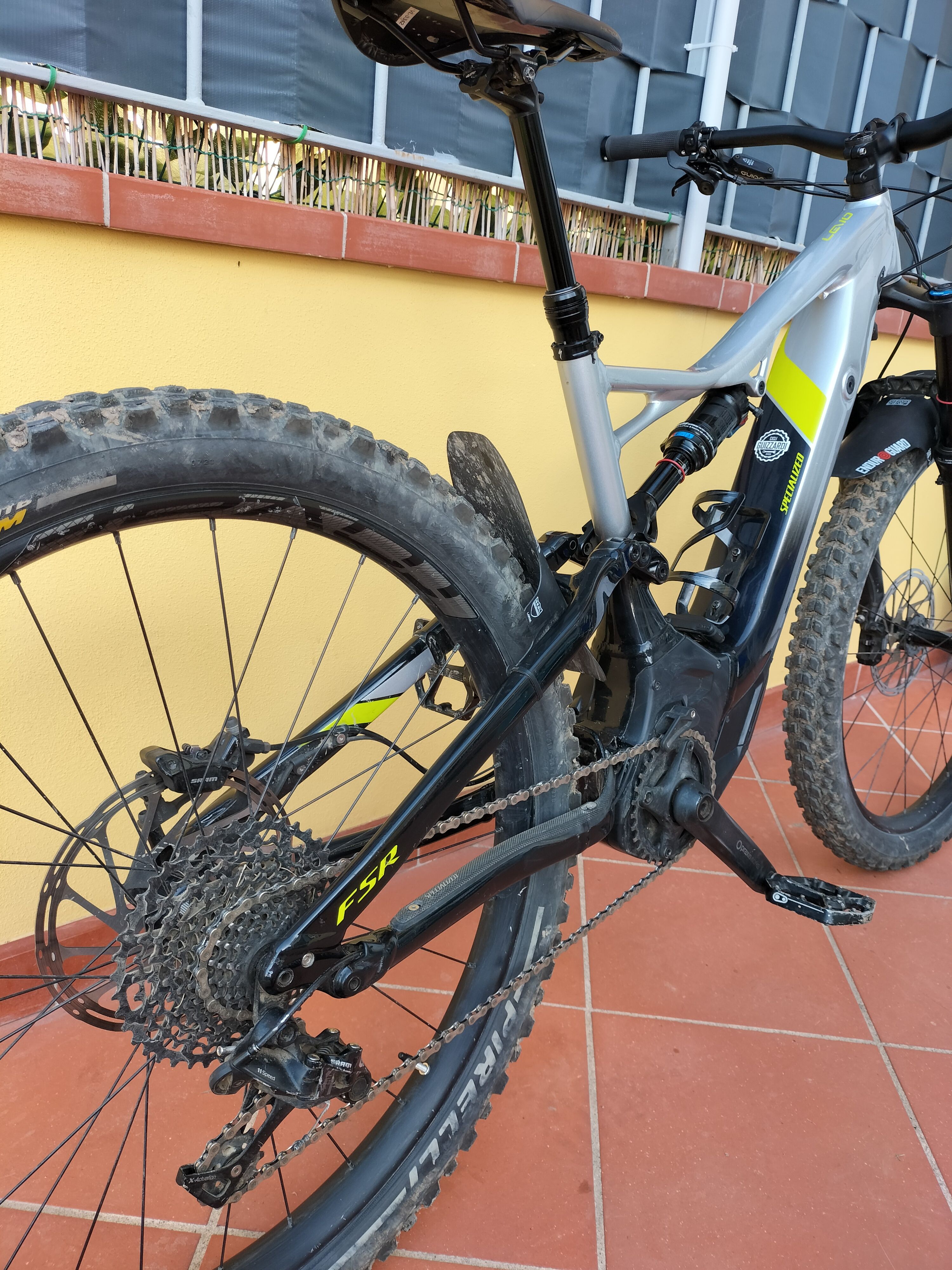 Specialized turbo levo comp 2018 online