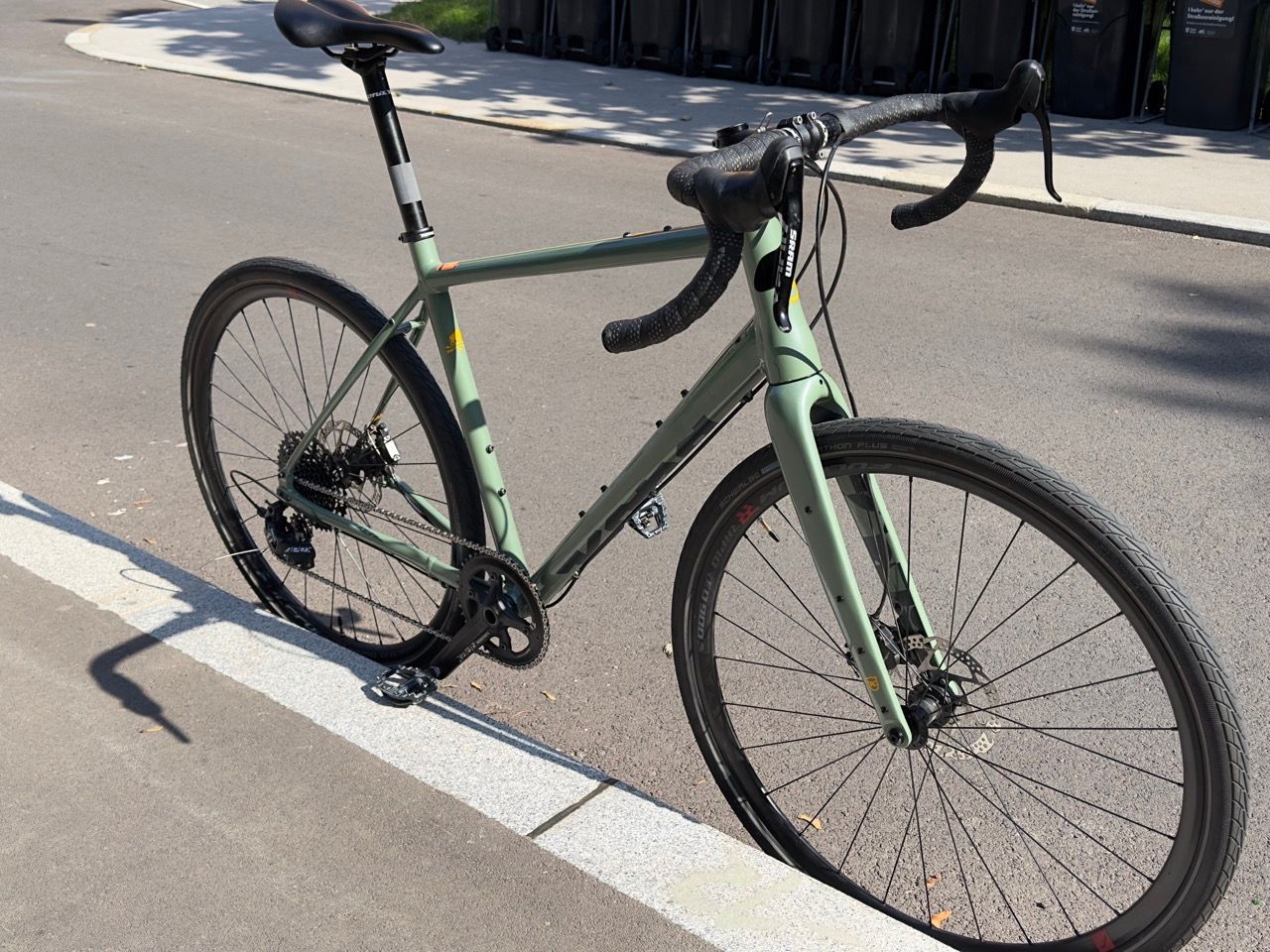 Salsa journeyman top clearance apex 700