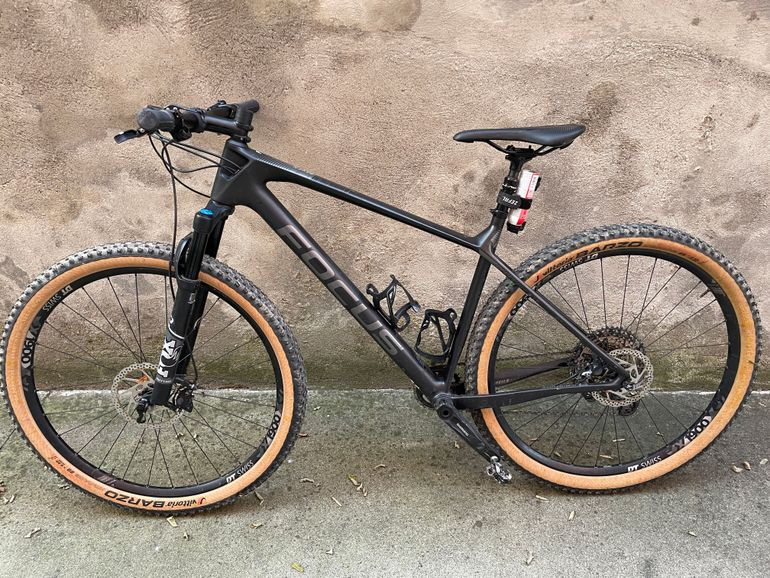 Used Focus RAVEN 8.7 2020 Mountainbike, Black — image 2 of 9