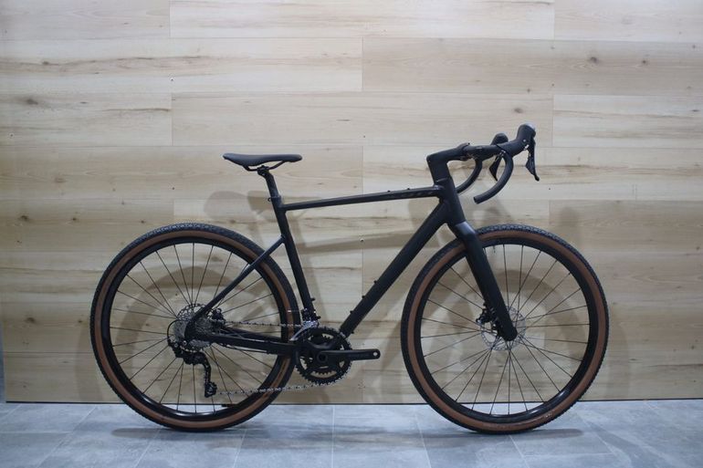Used Scott SCOTT Speedster Gravel 30 2022 Road & Gravel, Black — image 1 of 9