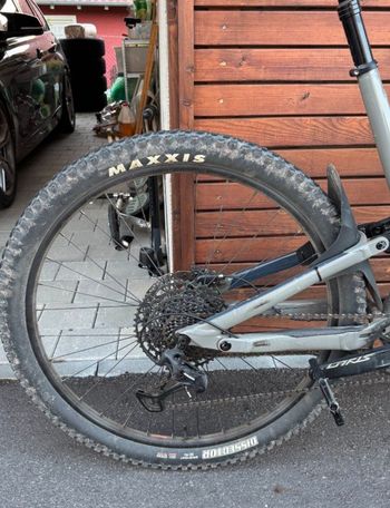Used Cannondale Habit 4 2021 2021 Mountainbike, Light Gray, 29 — image 3 of 5
