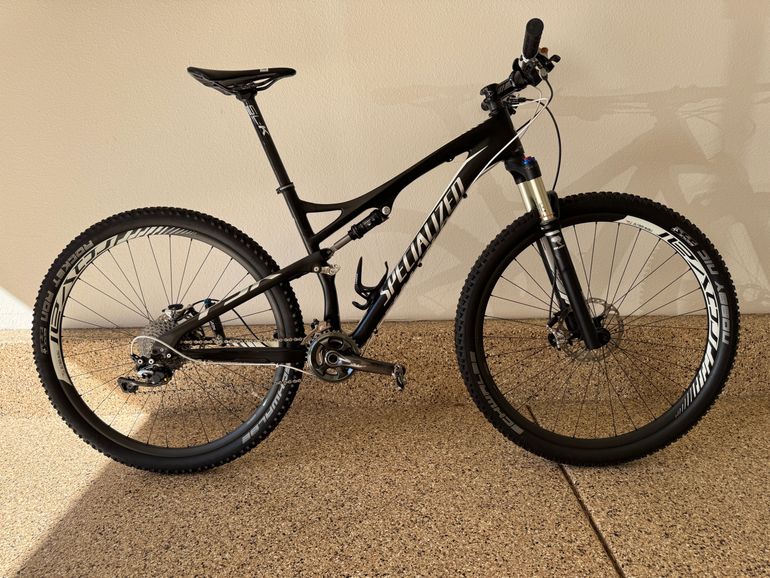 Specialized epic marathon carbon sale