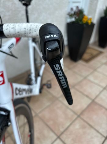 Used Cervélo S5 VWD Rival 2014 Road & Gravel — image 9 of 11
