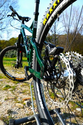 Used Banshee Spitfire 2023 Mountainbike, Green — image 7 of 14