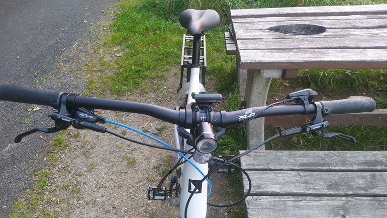 Used Haibike Trekking 3 Bosch Smart 2024 Mountainbike, White, 27.5 (650B) — image 2 of 14