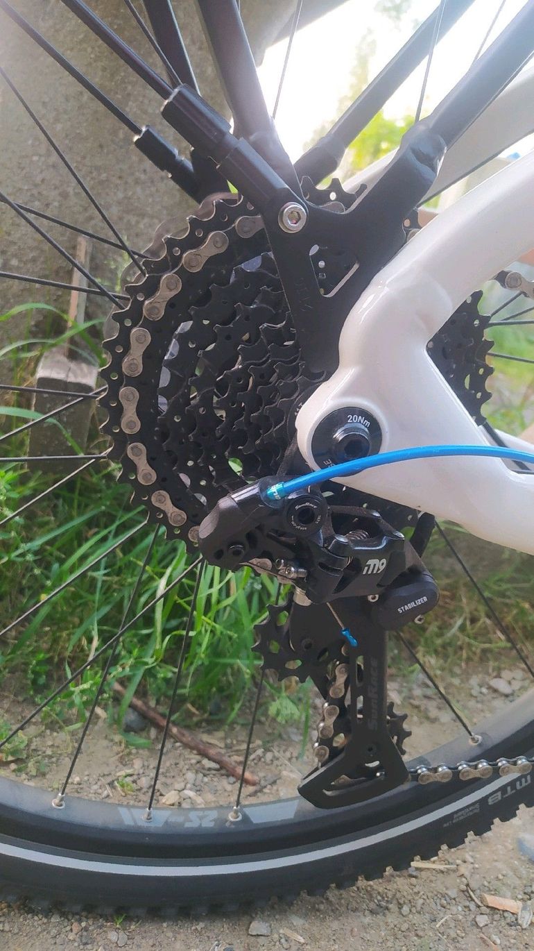 Used Haibike Trekking 3 Bosch Smart 2024 Mountainbike, White, 27.5 (650B) — image 9 of 14