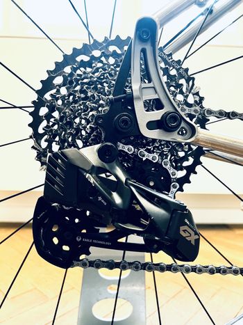 Used Salsa Fargo titanium 2022 Road & Gravel — image 8 of 17