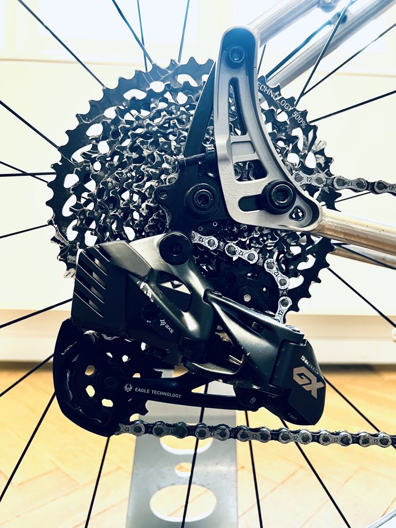 Used Salsa Fargo titanium 2022 Road & Gravel — image 8 of 17