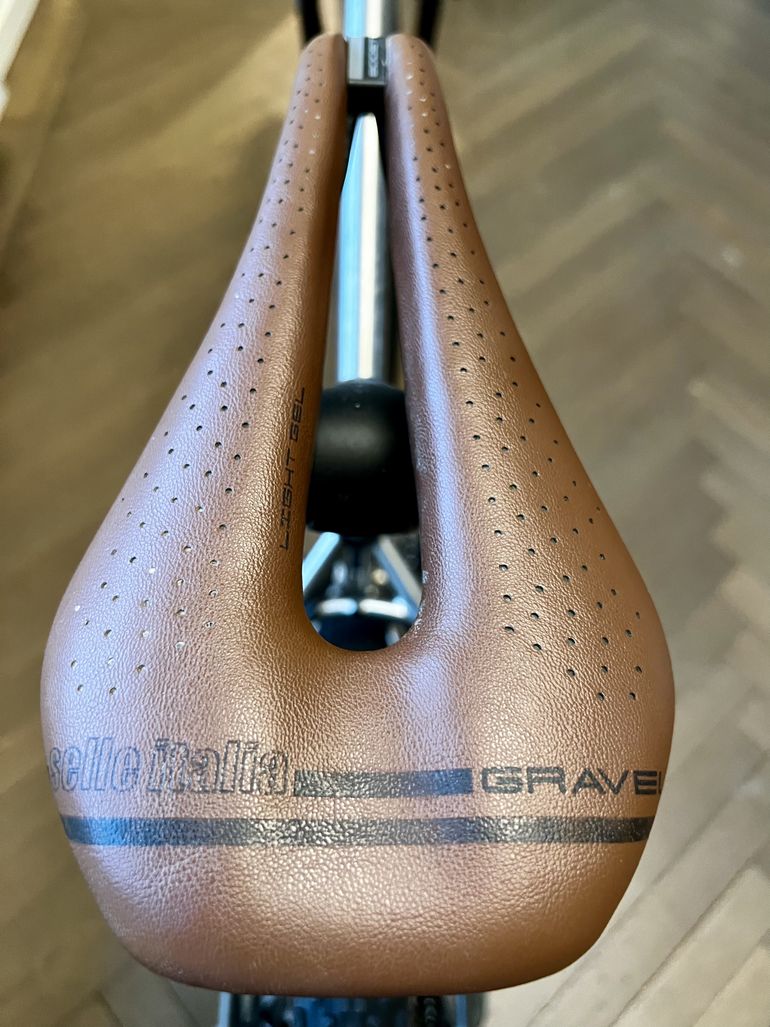 Used Salsa Fargo titanium 2022 Road & Gravel — image 4 of 17