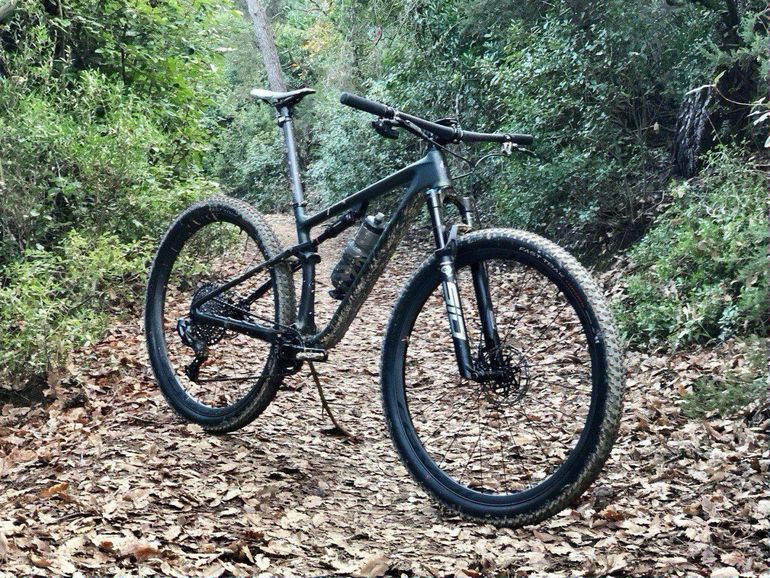 Used Specialized S-Works Epic 2021 2021 Mountainbike, Green, 29 — image 2 of 3